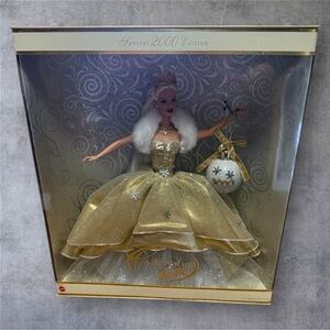 Celebration Barbie - Special 2000 Edition - New In Box